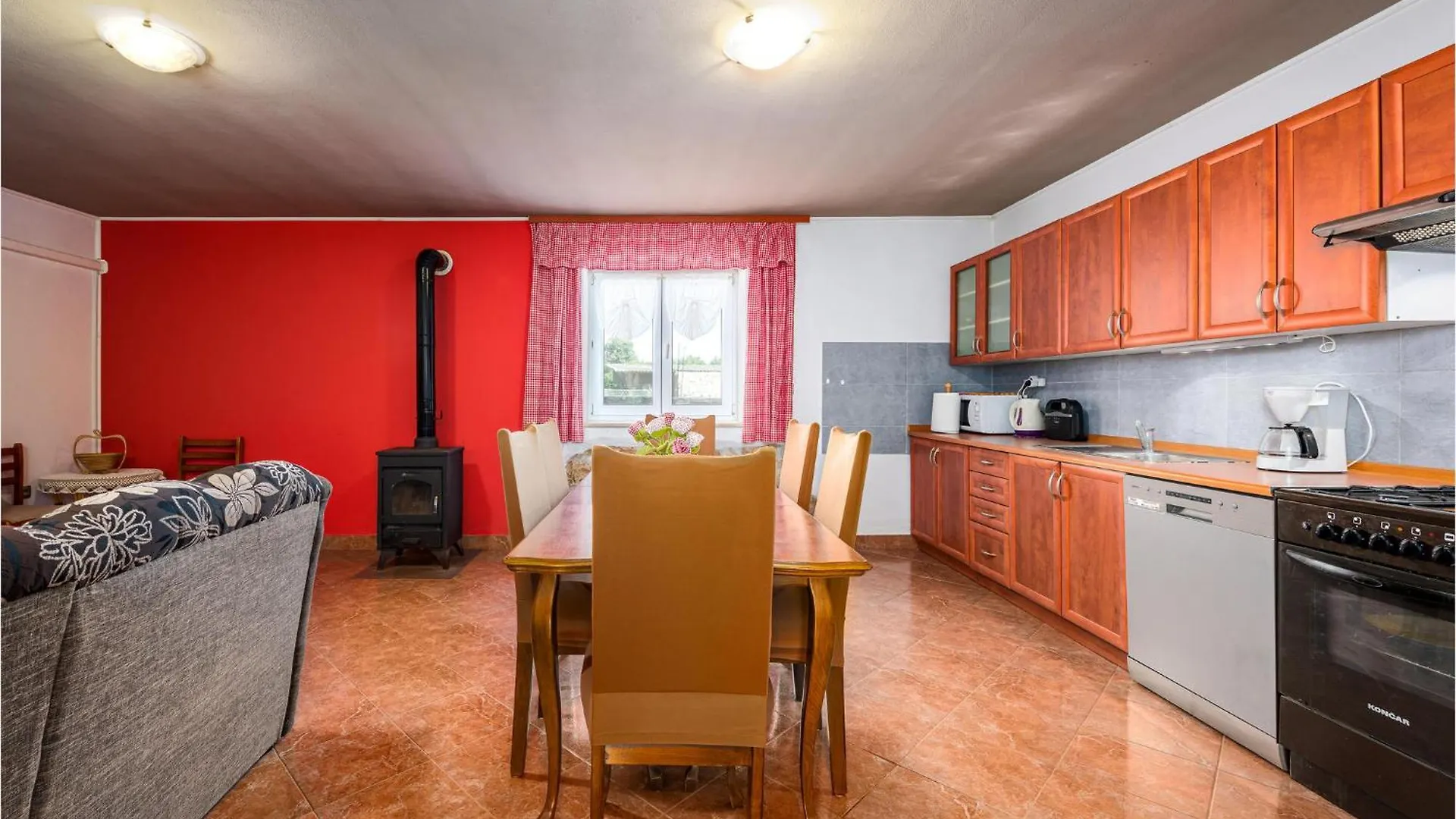 Gorgeous Home In Golubovo With Wifi Mednjan Holiday home