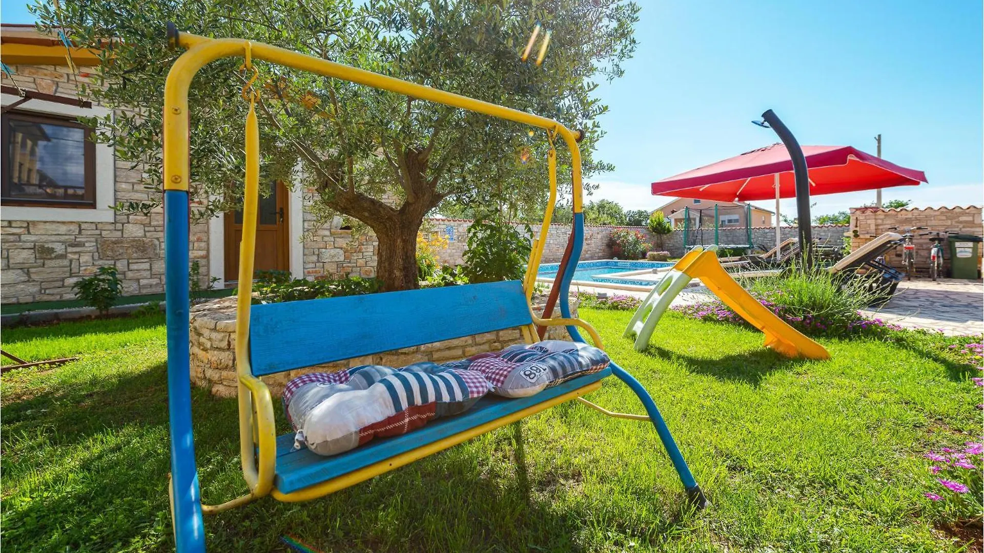 Gorgeous Home In Golubovo With Wifi Mednjan