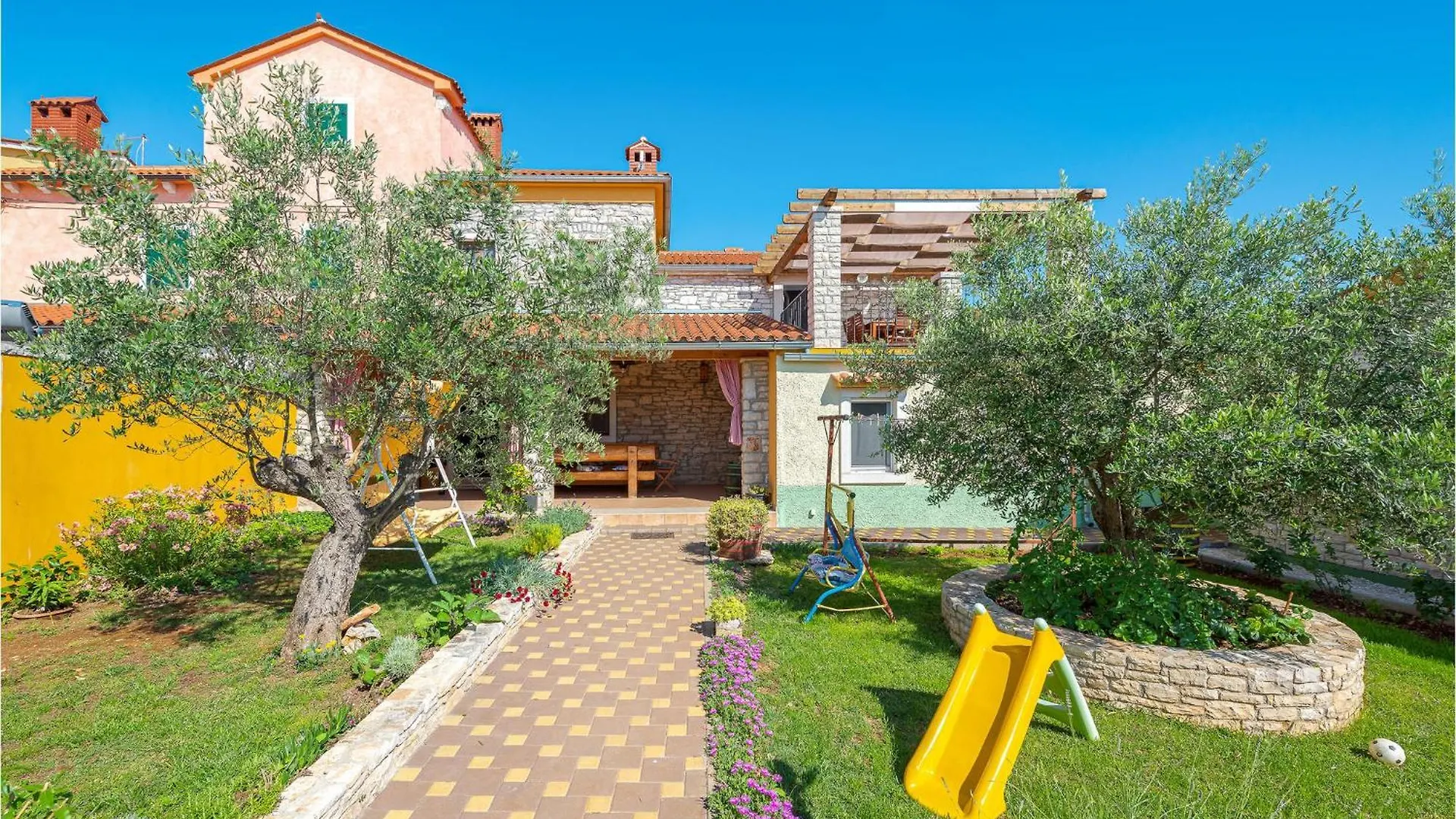 Holiday home Gorgeous Home In Golubovo With Wifi Mednjan